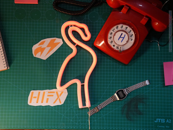 Neon Lights (Flamingo A Style)